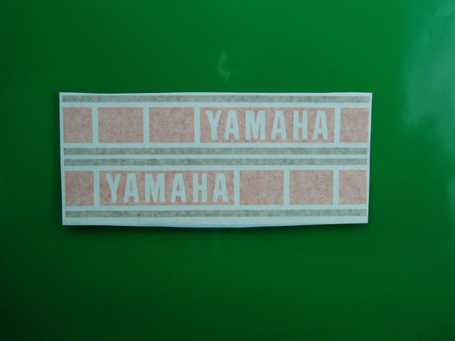Yamaha cross adesivi rosso